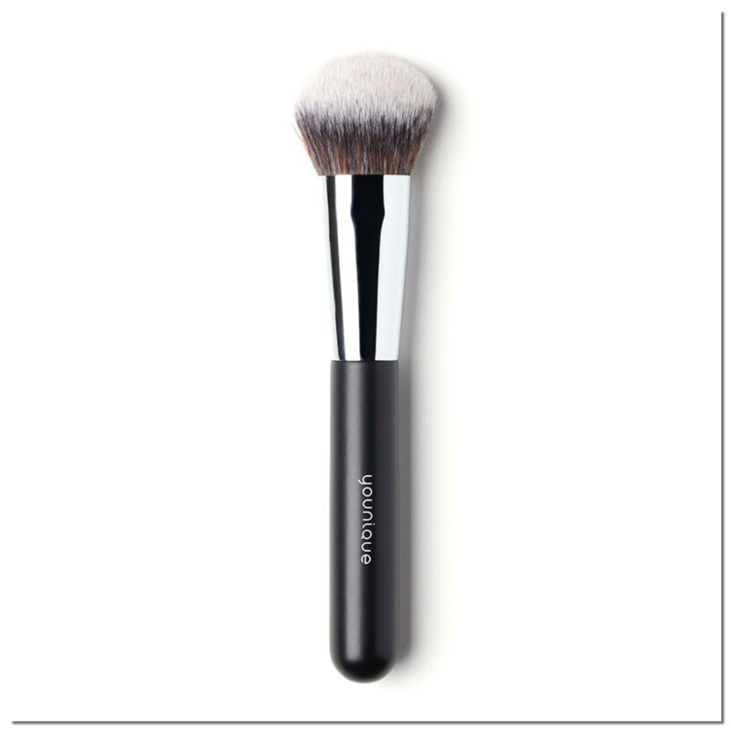 Sculpting brush - younique (Nieuw 37€)