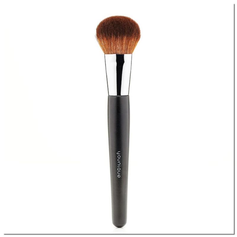 !!! Tapered Blusher Brush- YOUNIQUE (Nieuw 30€)