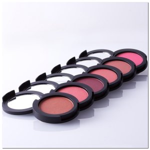 MOODSTRUCK pressed blusher